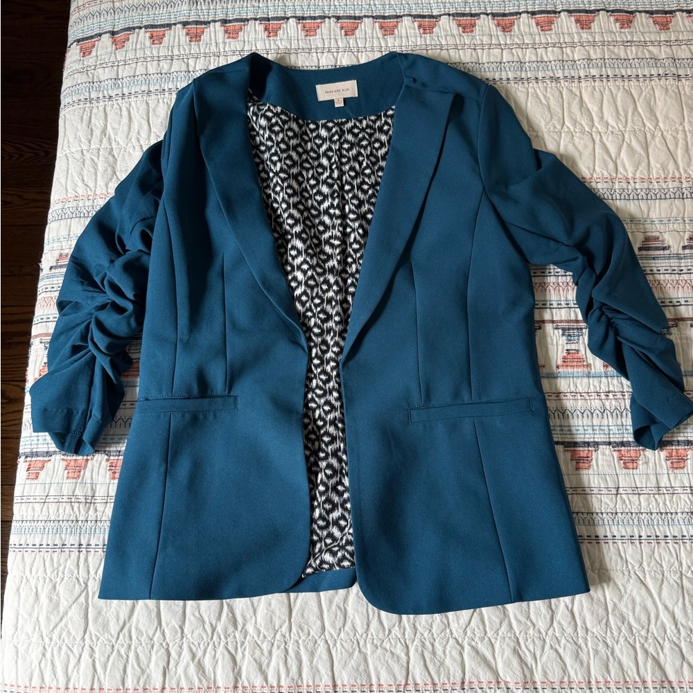 Skies Are Blue Teal Open Blazer with Ruched Sleeves